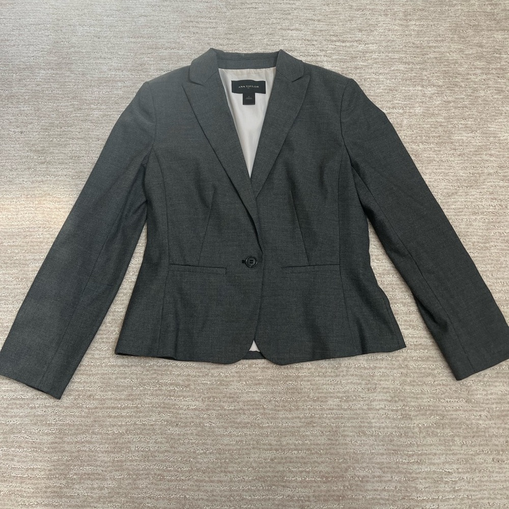 ANN TAYLOR One Button Wool Blazer 4 Gray